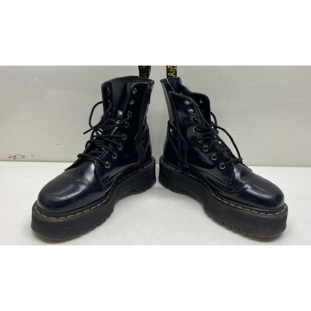 Dr. Martens Men's Jadon Black Leather Lug Sole Platform Combat Boots Size 6M/8W